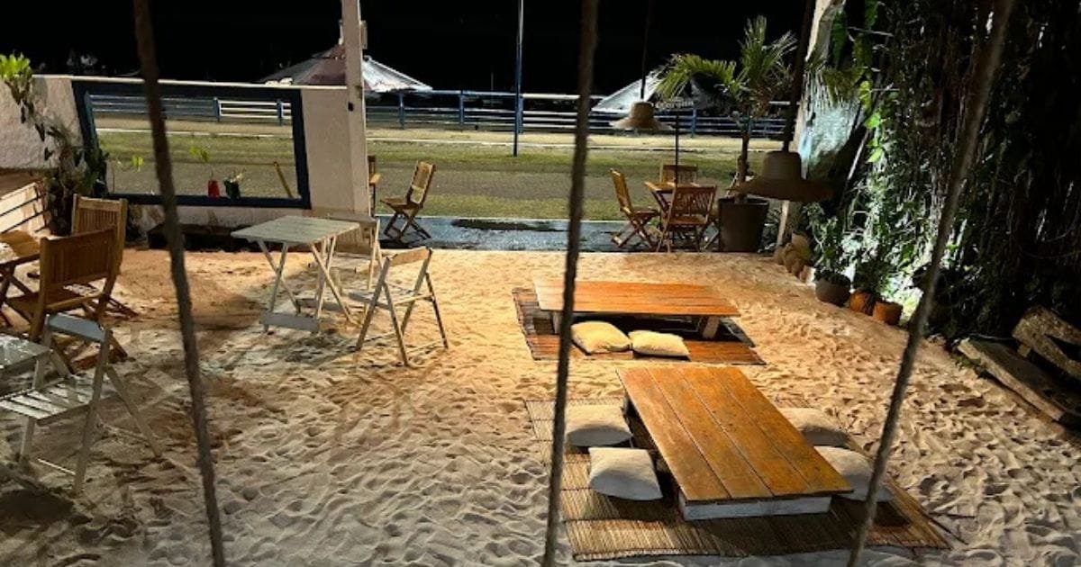 Ty Comedoria e Bar